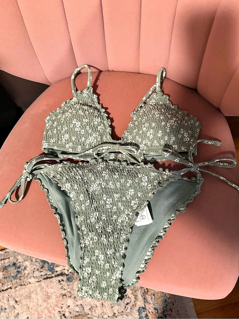 Hollister Floral Green Bikini Set Like New
